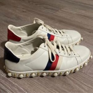 GUCCI sneakers pearls